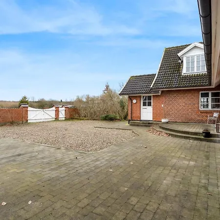 Star - 200m To The Fjord By Interhome Farsø