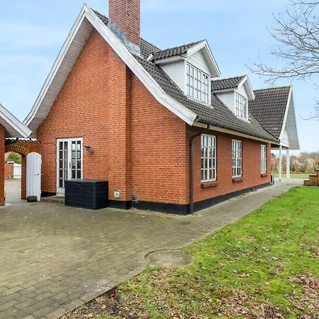 Star - 200m To The Fjord By Interhome